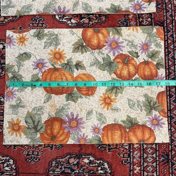Set of 2 Fall Themed Rectangular Placemats w Pumpkins Smooth Weave Reversible - Picture 5 of 6
